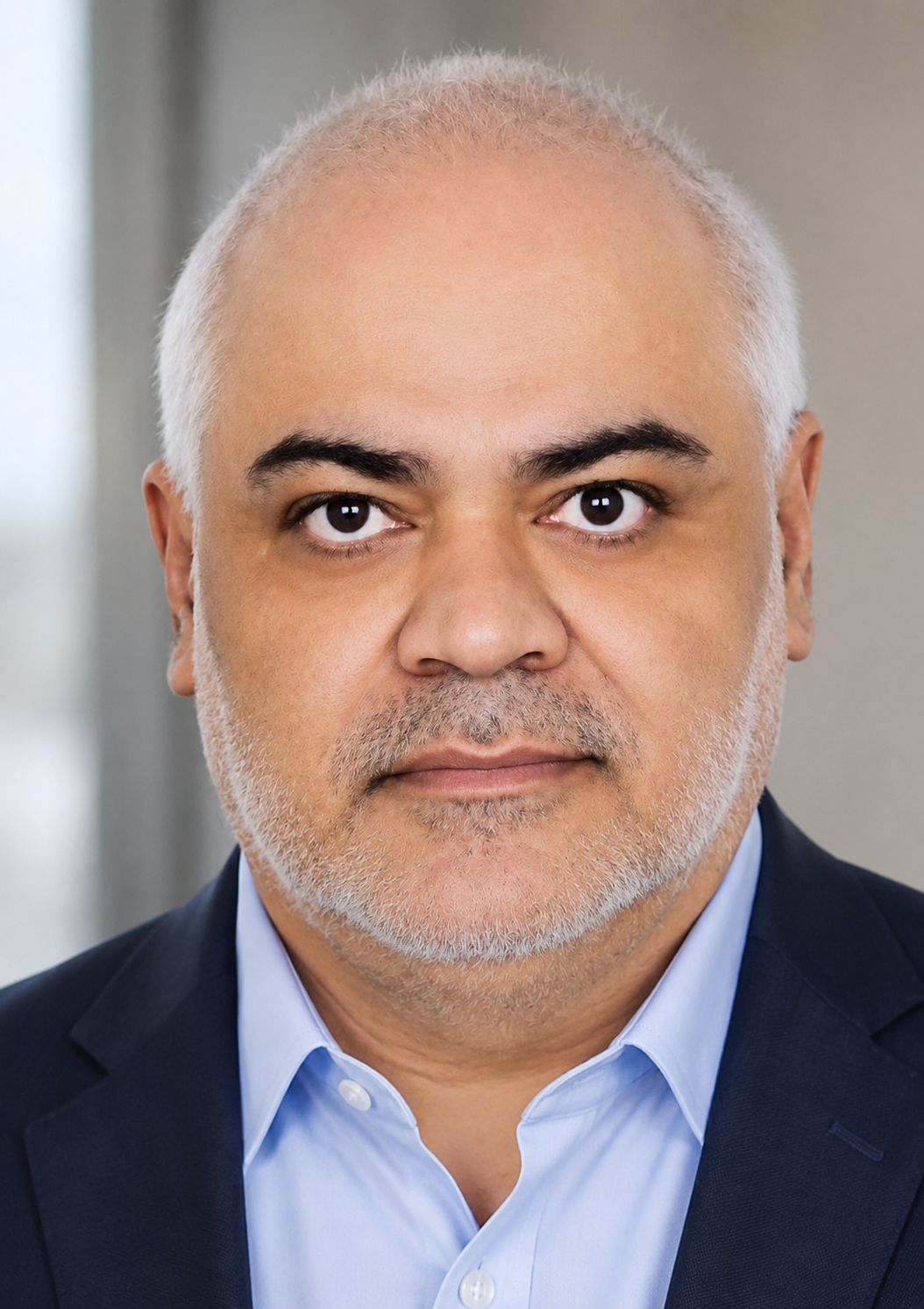 Mr. Mukesh Makhijani